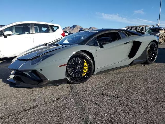 2018 Lamborghini Aventador S