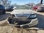 2005 Lincoln Town Car Signature Limited