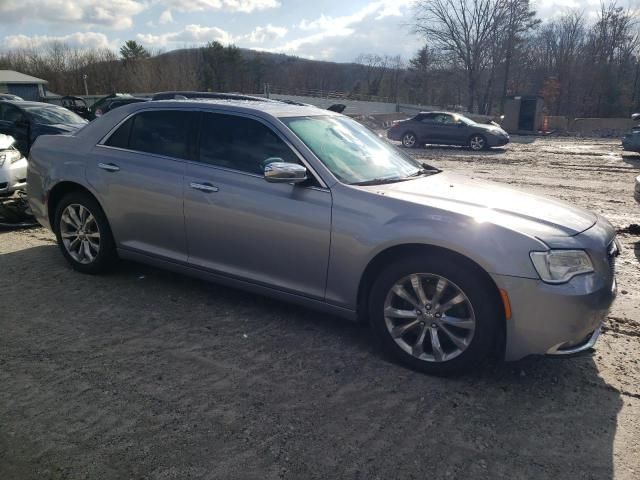 2016 Chrysler 300C