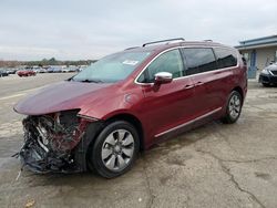 Chrysler Vehiculos salvage en venta: 2017 Chrysler Pacifica Ehybrid Platinum