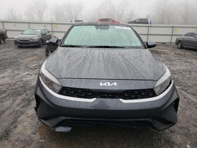 2023 KIA Forte LX