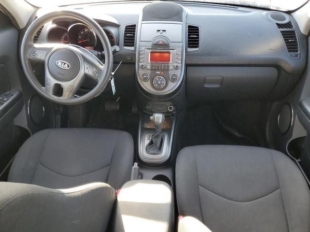 2011 KIA Soul +