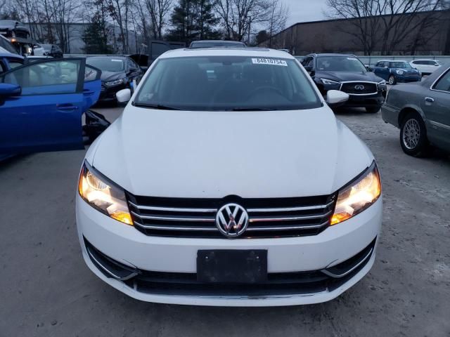 2012 Volkswagen Passat SE