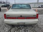 1997 Lincoln Town Car Signature