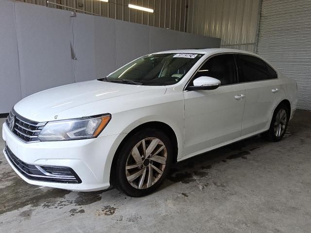 2018 Volkswagen Passat SE