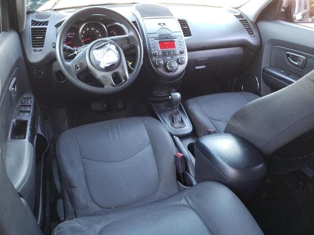 2011 KIA Soul +