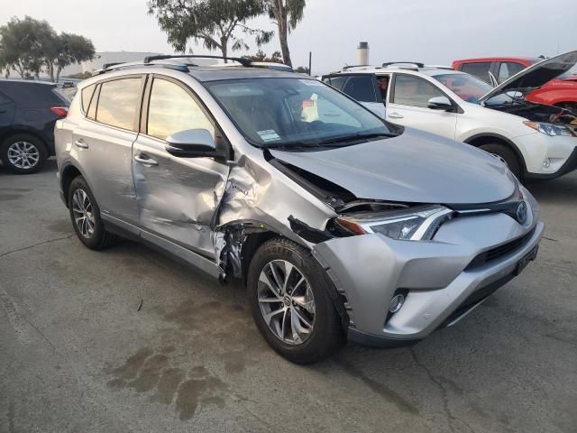 2017 Toyota Rav4 HV LE