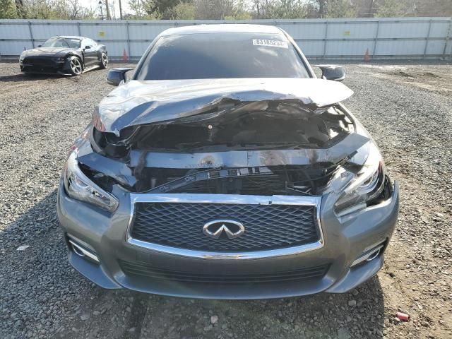 2017 Infiniti Q50 Premium