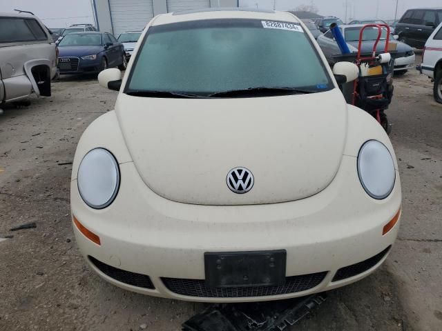 2006 Volkswagen New Beetle 2.5L Option Package 1