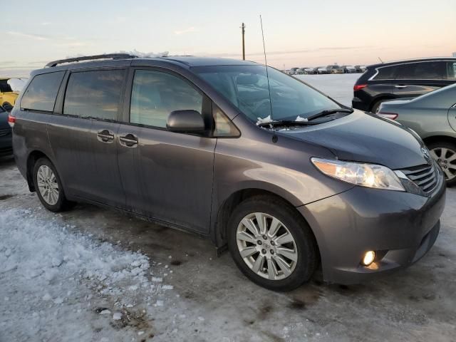 2014 Toyota Sienna XLE