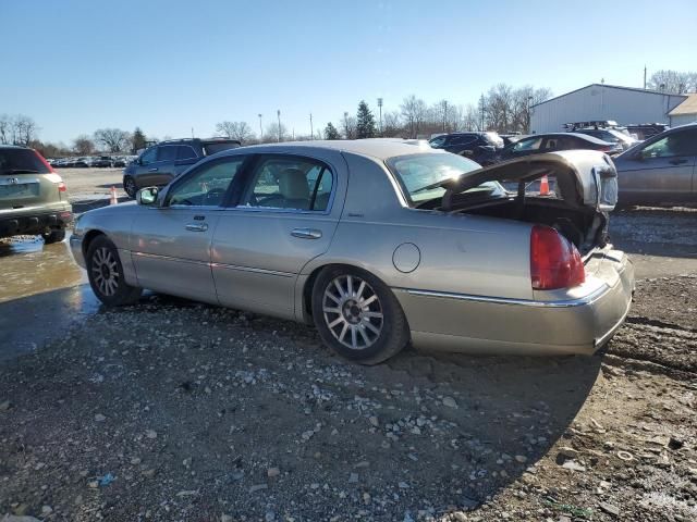 2006 Lincoln Town Car Signature