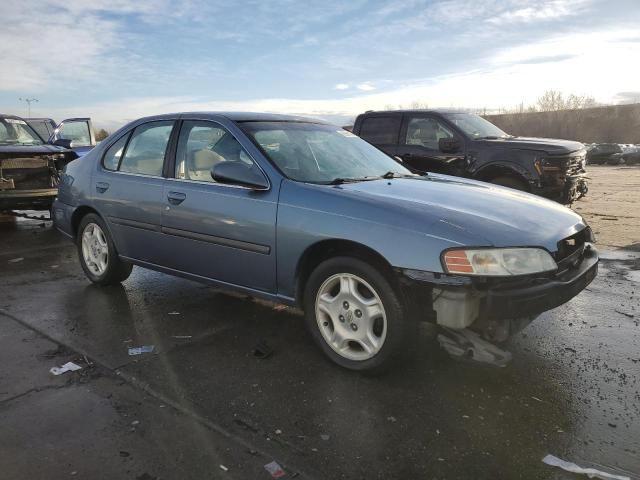 2000 Nissan Altima XE