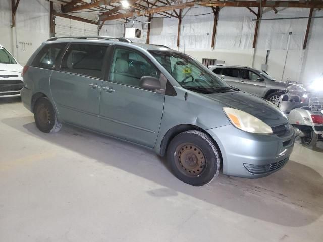 2005 Toyota Sienna CE