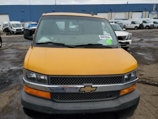 2018 Chevrolet Express G2500