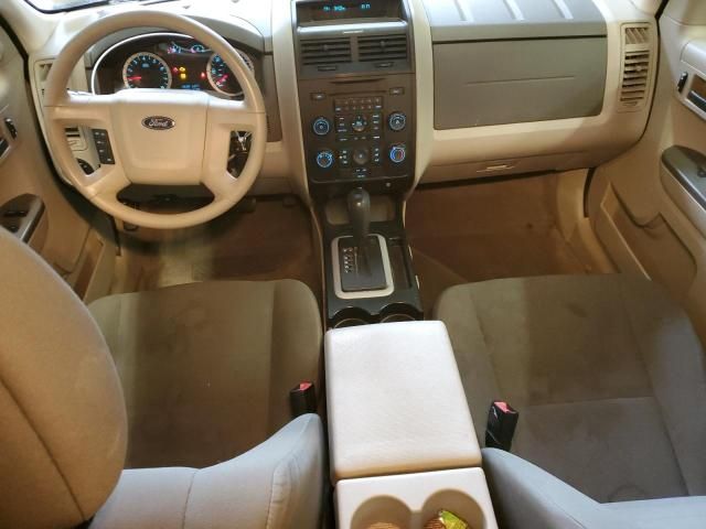 2011 Ford Escape XLS