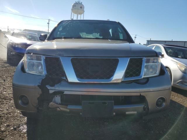 2006 Nissan Pathfinder LE