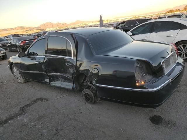 2004 Lincoln Town Car Ultimate