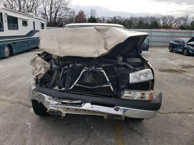 2004 Chevrolet Silverado C1500