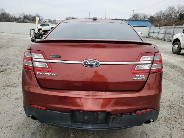 2014 Ford Taurus SEL