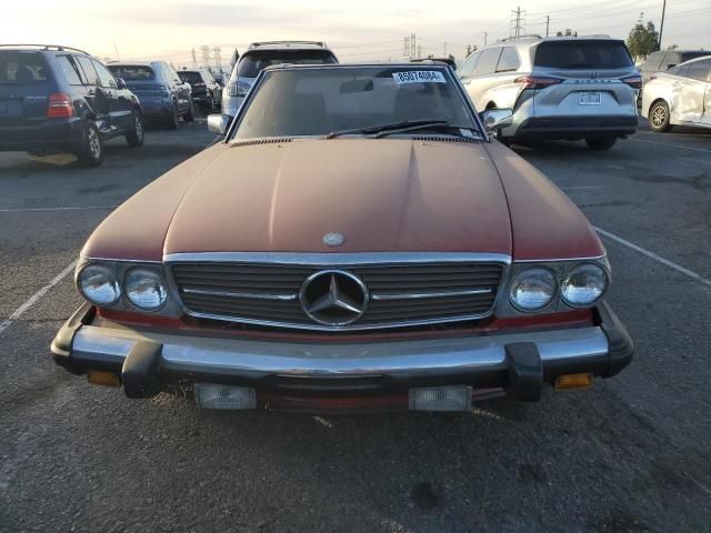 1989 Mercedes-Benz 560 SL