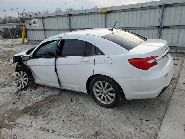 2013 Chrysler 200 Touring