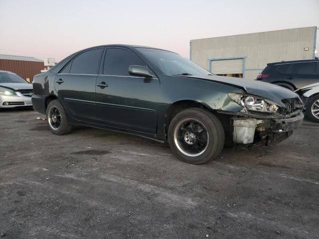 2005 Toyota Camry LE