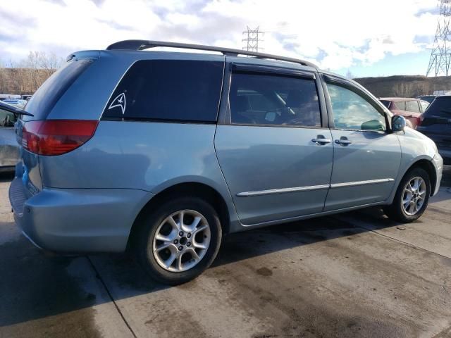 2005 Toyota Sienna XLE