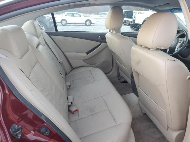 2010 Nissan Altima Base