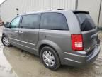 2010 Chrysler Town & Country Limited