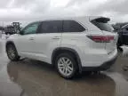 2014 Toyota Highlander LE