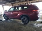 2020 Toyota Highlander Hybrid XLE