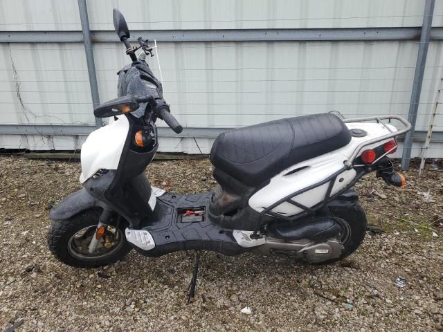 2009 Genuine Scooter Co. Roughhouse 50