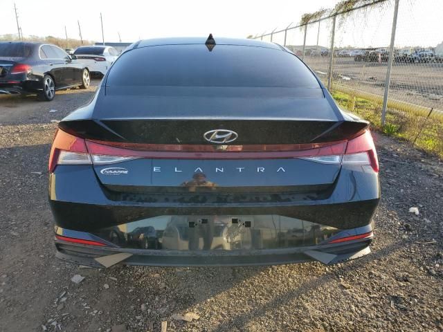 2022 Hyundai Elantra SEL