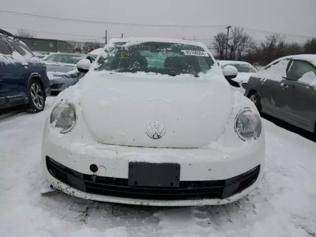 2013 Volkswagen Beetle