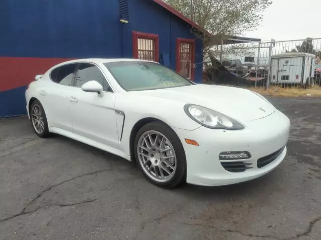 2013 Porsche Panamera S