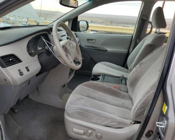 2011 Toyota Sienna LE