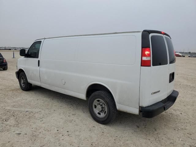 2018 Chevrolet Express G2500