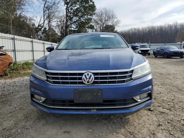 2016 Volkswagen Passat SE