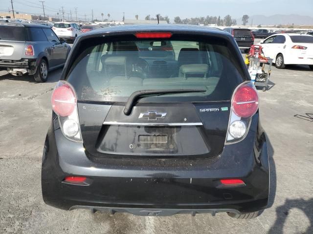 2014 Chevrolet Spark EV 2LT