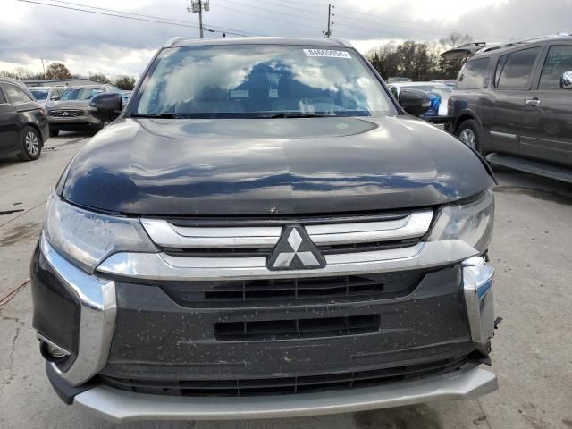 2018 Mitsubishi Outlander SE