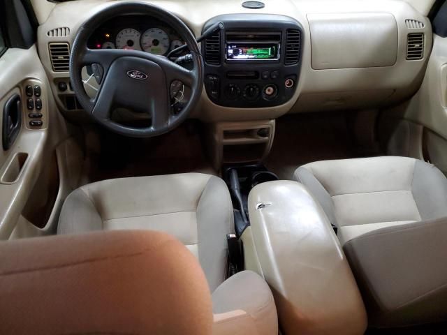 2003 Ford Escape XLS