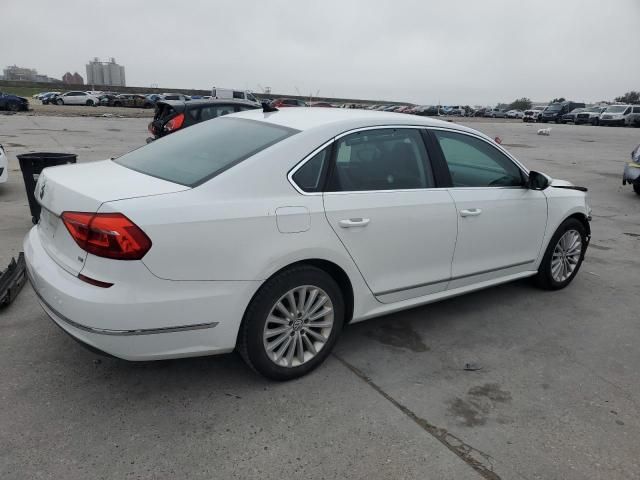 2016 Volkswagen Passat SE