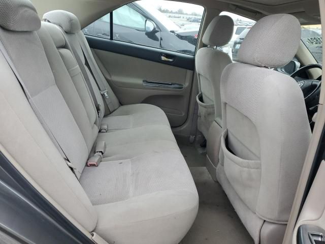 2004 Toyota Camry SE