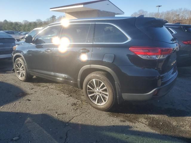 2018 Toyota Highlander SE