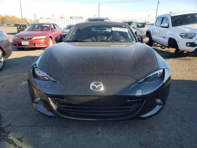 2017 Mazda MX-5 Miata Sport