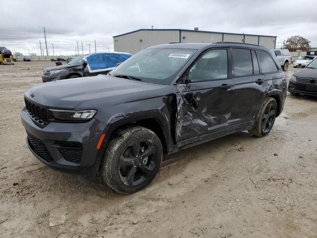 2024 Jeep Grand Cherokee Laredo