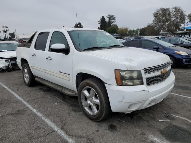 2010 Chevrolet Avalanche LS