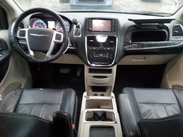 2012 Chrysler Town & Country Touring