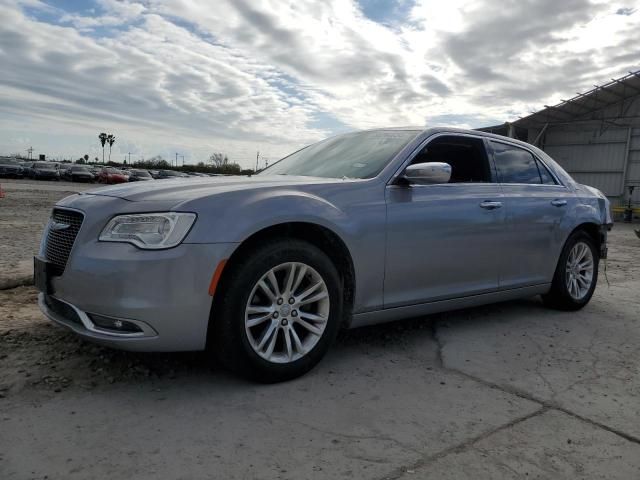 2016 Chrysler 300C