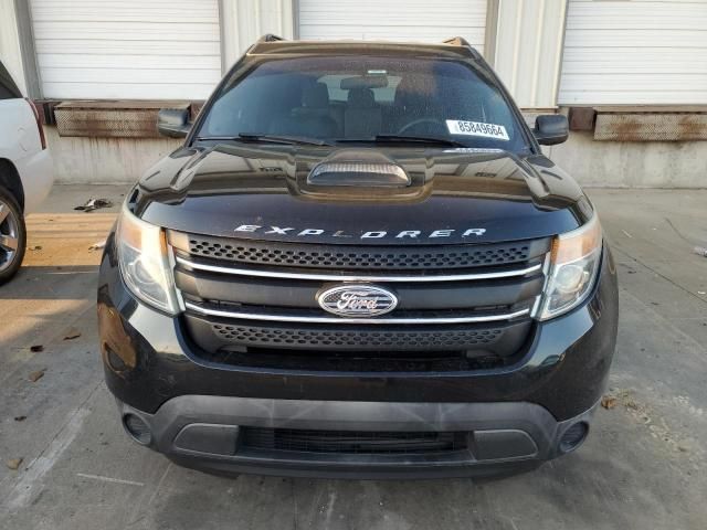 2015 Ford Explorer